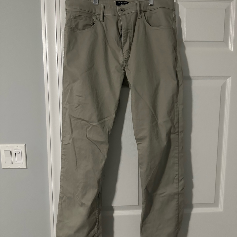 Dockers Classic Beige Trousers